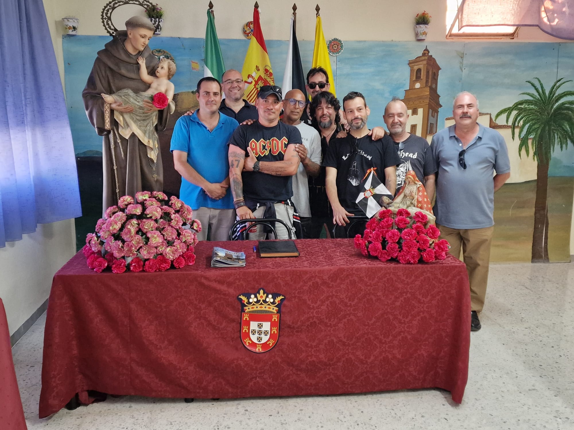 El grupo caballa “La Ruina” actúa en la Casa de Ceuta de Algeciras